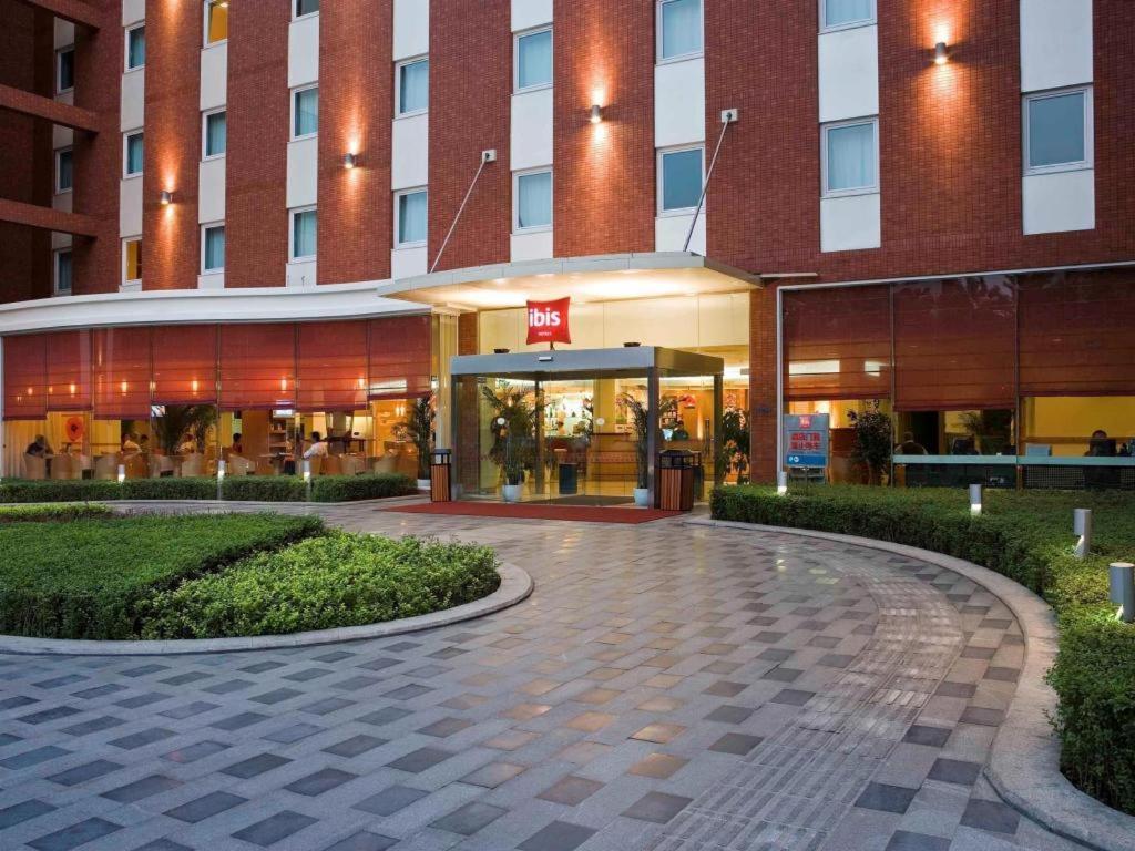 Ibis Chengdu Yongfeng Hotel Kültér fotó