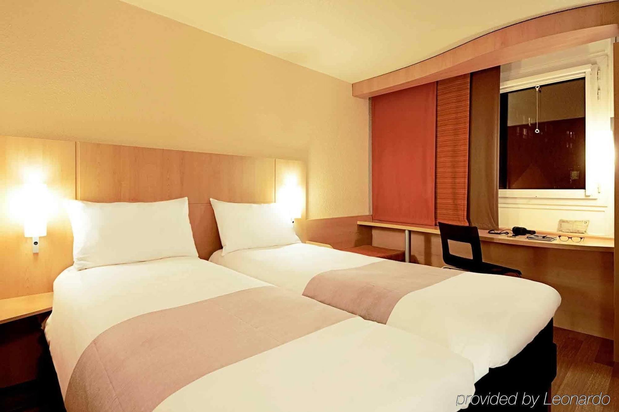 Ibis Chengdu Yongfeng Hotel Kültér fotó